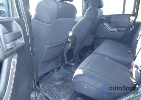 2011 Jeep Wrangler Unlimited Sport z USA, uszkodzony, nr VIN 1J4BA3H11BL596221